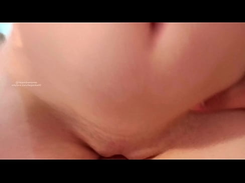 ❤️ Dormante en la ĉambro de mia fratino kaj tiel mi vekiĝis Porno ĉe porno eo.robosexshop.ru ️❤